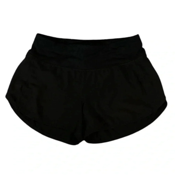 Lululemon Short Shorts with Back Pocket Size 6 Tall - Picture 1 of 6